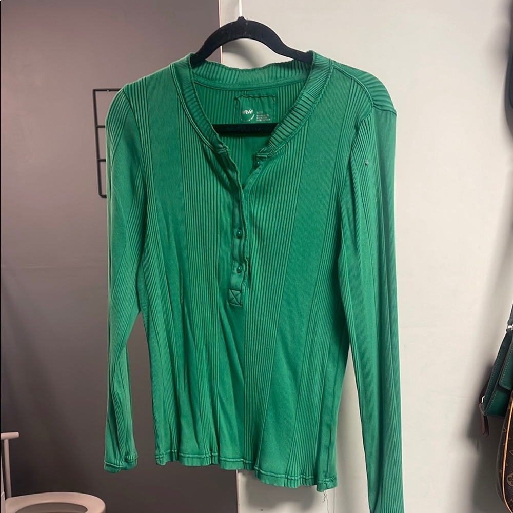 Aerie Green Long Sleeve Ribbed Polo Button Down